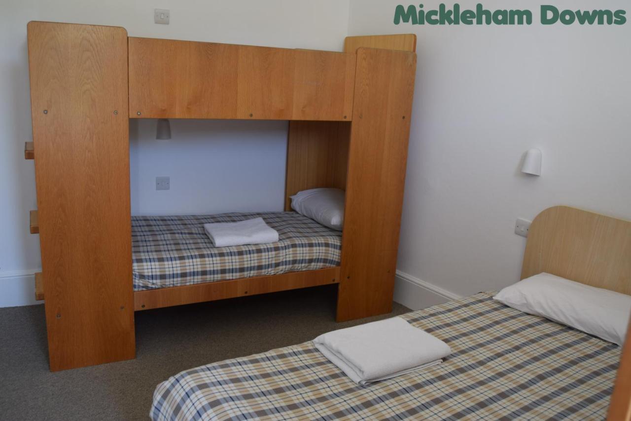 Fsc Juniper Hall Hostel Mickleham Eksteriør billede