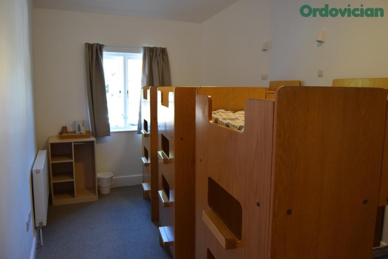 Fsc Juniper Hall Hostel Mickleham Eksteriør billede
