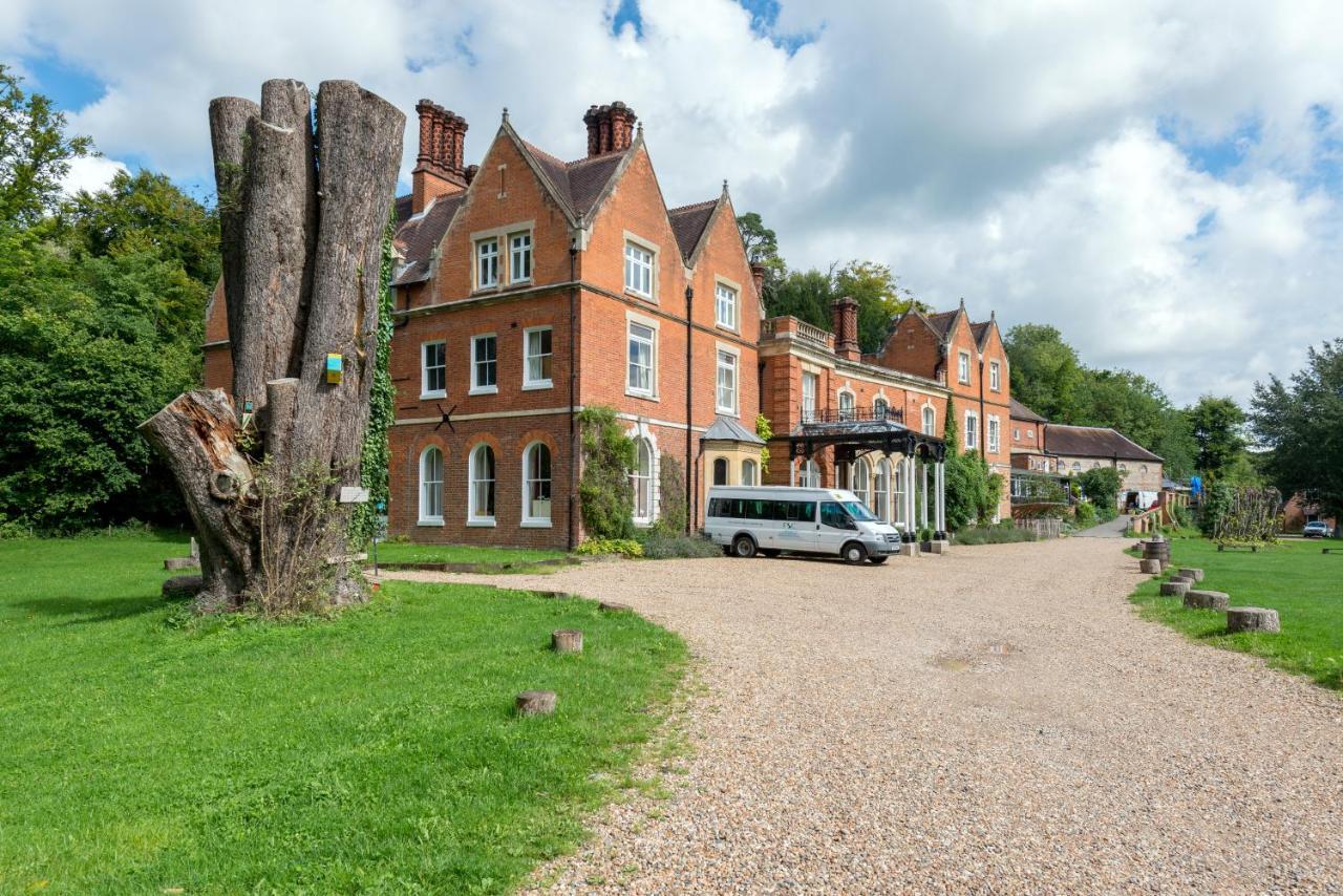 Fsc Juniper Hall Hostel Mickleham Eksteriør billede