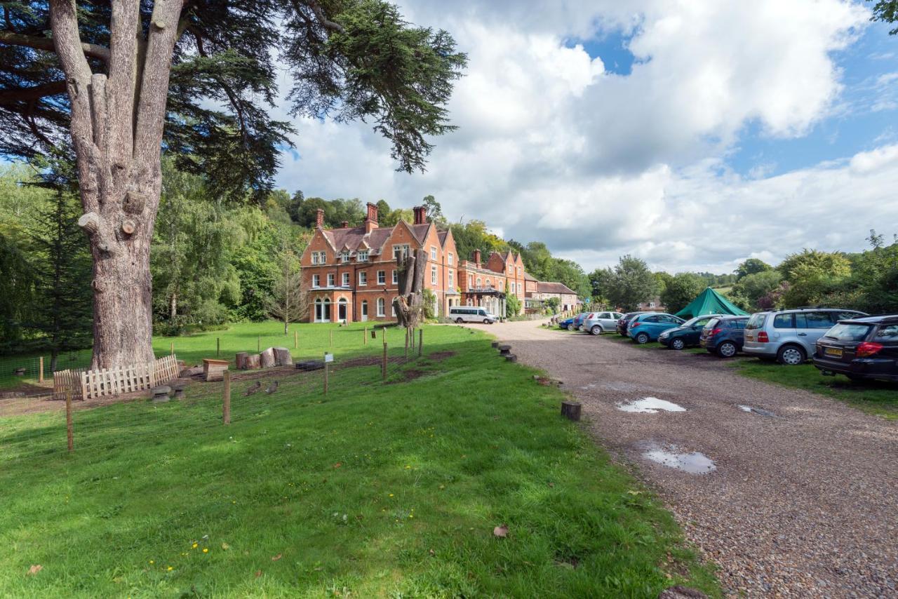 Fsc Juniper Hall Hostel Mickleham Eksteriør billede