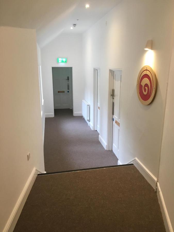 Fsc Juniper Hall Hostel Mickleham Eksteriør billede
